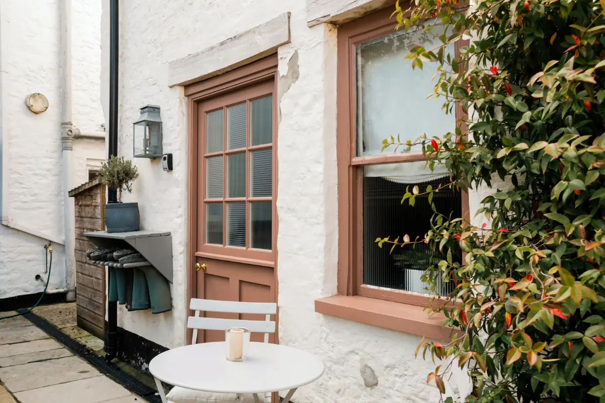 Lime Paint and Cozy Rooms in a Charming English Cottage 27 cottage terrace