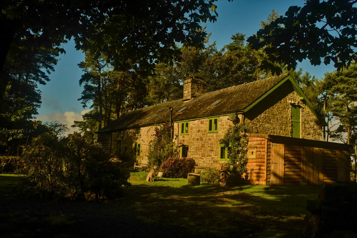 A Restored Welsh Longhouse Where Centuries of Craft Meet Contemporary Calm 30 historic farmhouse wales30 A Restored Welsh Longhouse Where Centuries of Craft Meet Contemporary Calm