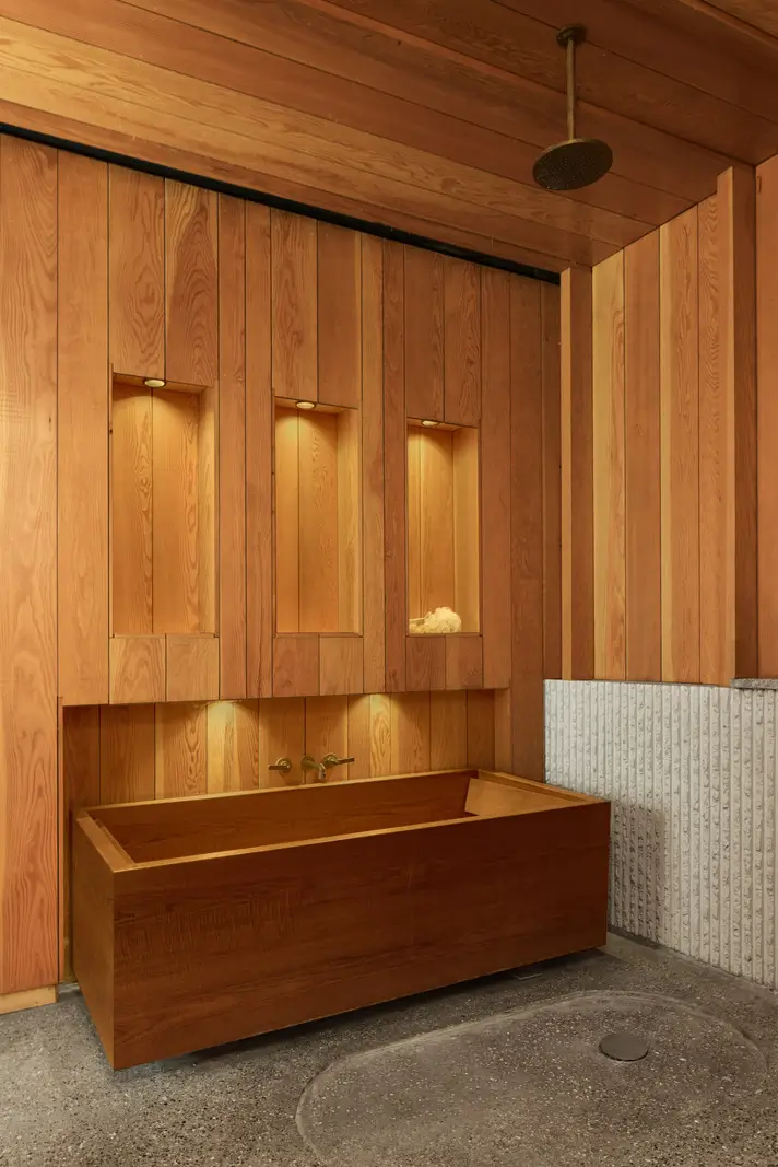 A Japanese-Inspired London Townhouse Designed by Architect Hikaru Kitai 20 japanese-inspired-townhouse-victoria-park-london-nordroom18