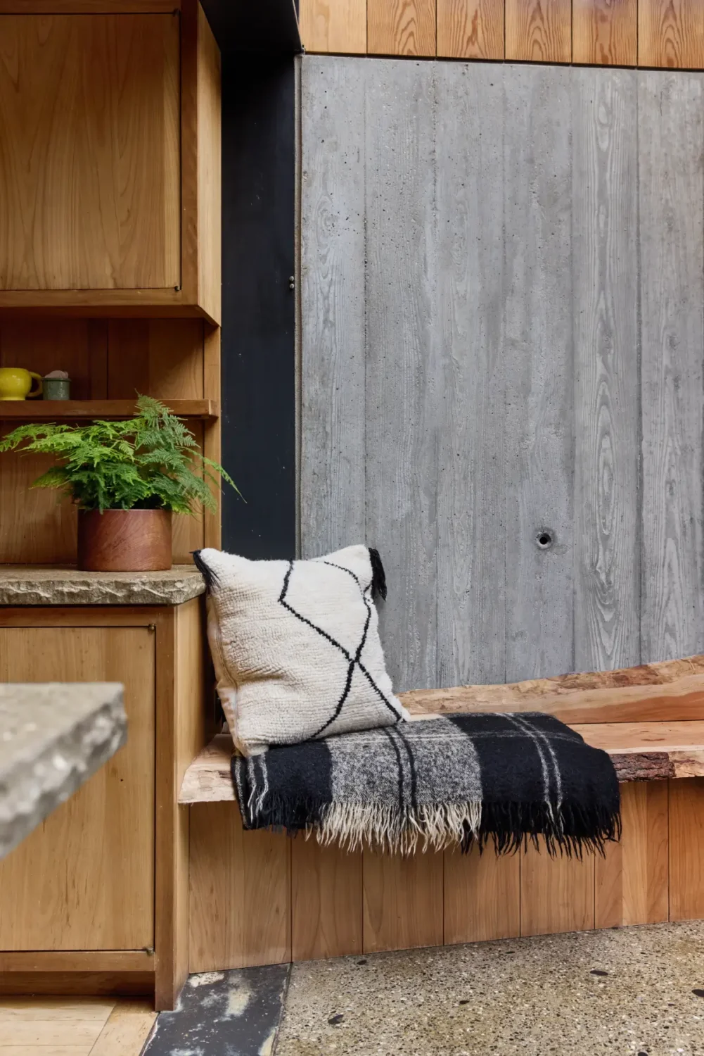 A Japanese-Inspired London Townhouse Designed by Architect Hikaru Kitai 11 japanese-inspired-townhouse-victoria-park-london-nordroom22
