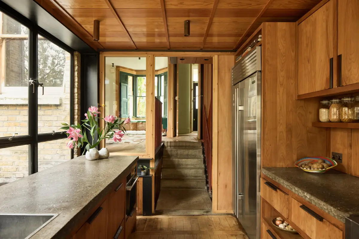 A Japanese-Inspired London Townhouse Designed by Architect Hikaru Kitai 7 japanese-inspired-townhouse-victoria-park-london-nordroom29