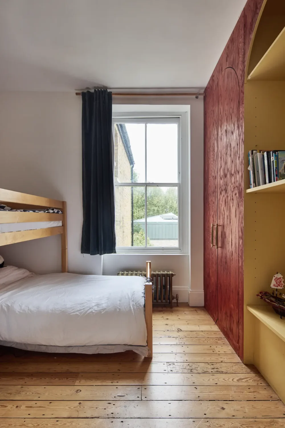 A Japanese-Inspired London Townhouse Designed by Architect Hikaru Kitai 26 japanese inspired townhouse victoria park london nordroom3 A Japanese-Inspired London Townhouse Designed by Architect Hikaru Kitai