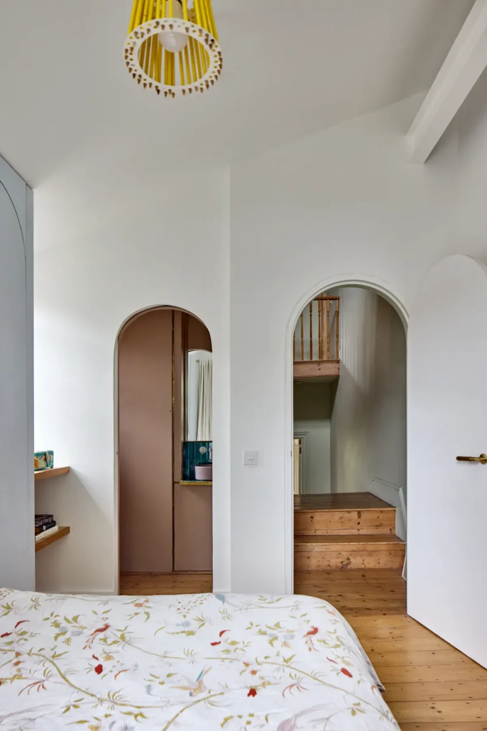 A Japanese-Inspired London Townhouse Designed by Architect Hikaru Kitai 33 japanese-inspired-townhouse-victoria-park-london-nordroom5
