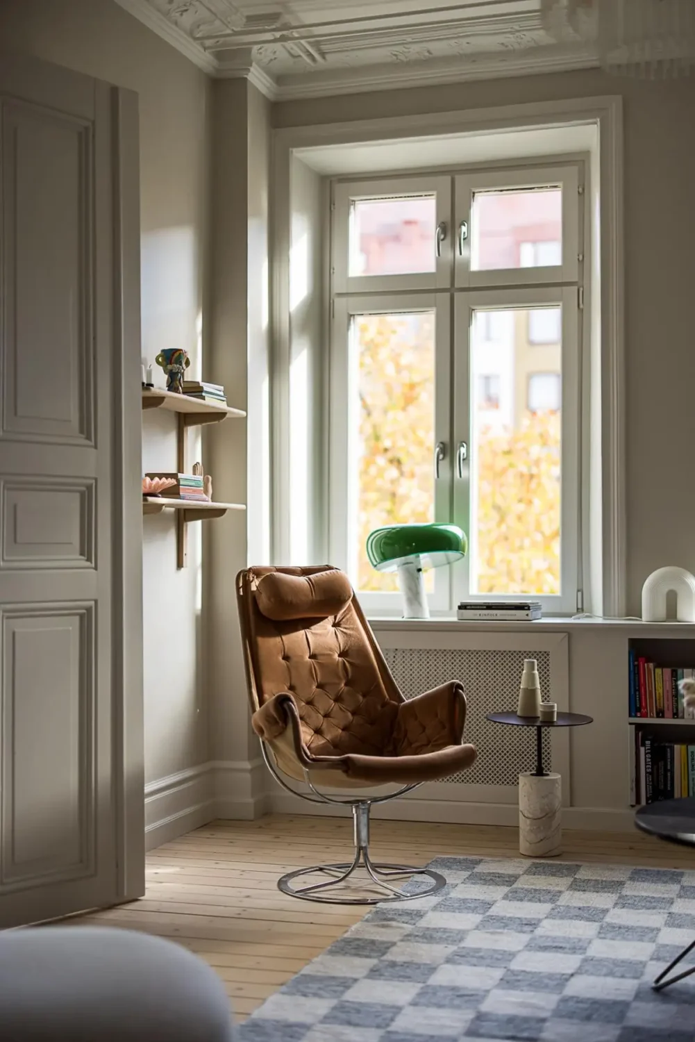 A Classic Renovated Apartment with a Social Light Green Kitchen 3 living room detail