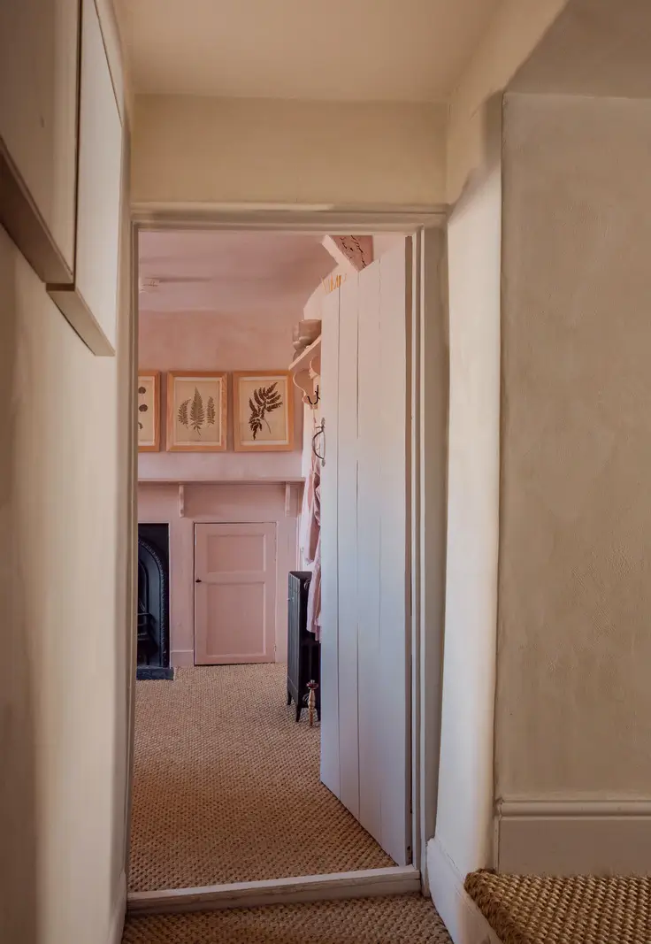 Lime Paint and Cozy Rooms in a Charming English Cottage 17 pink room sisal carpeting