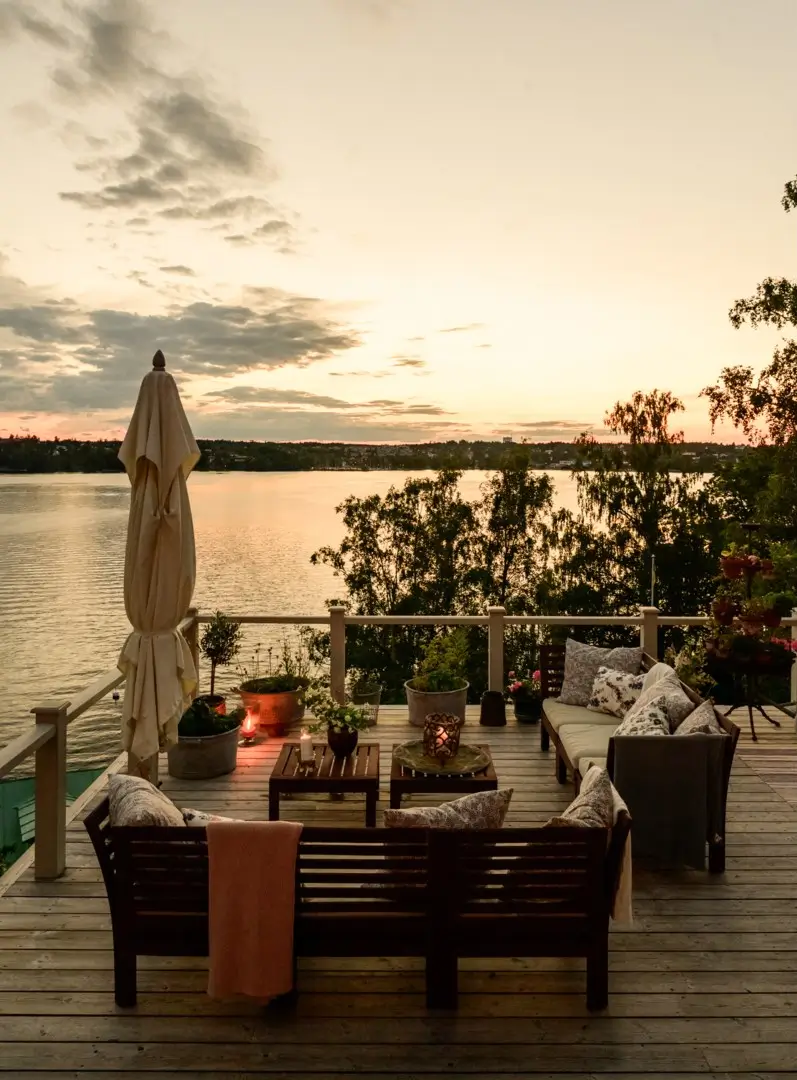 A Beautiful Pink Villa Overlooking the Stockholm Archipelago 39 pink-swedish-villa-nordroom17