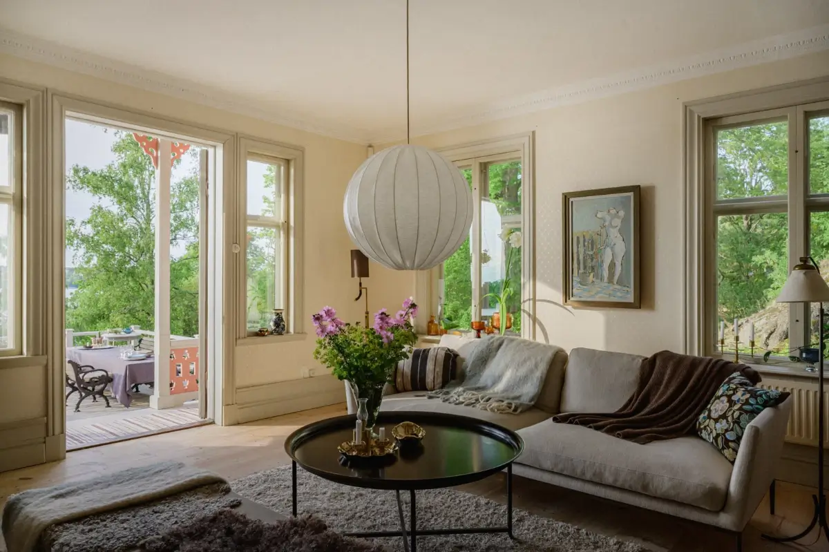 A Beautiful Pink Villa Overlooking the Stockholm Archipelago 6 pink-swedish-villa-nordroom56