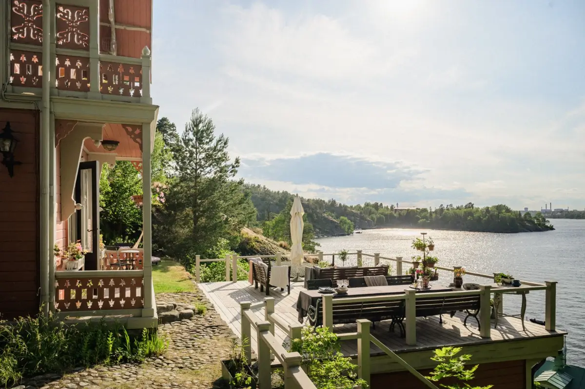 A Beautiful Pink Villa Overlooking the Stockholm Archipelago 55 pink-swedish-villa-nordroom66