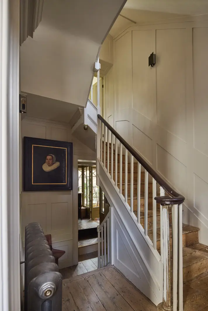 A deVOL Kitchen in a Beautiful Restored Georgian Townhouse in London 12 staircase