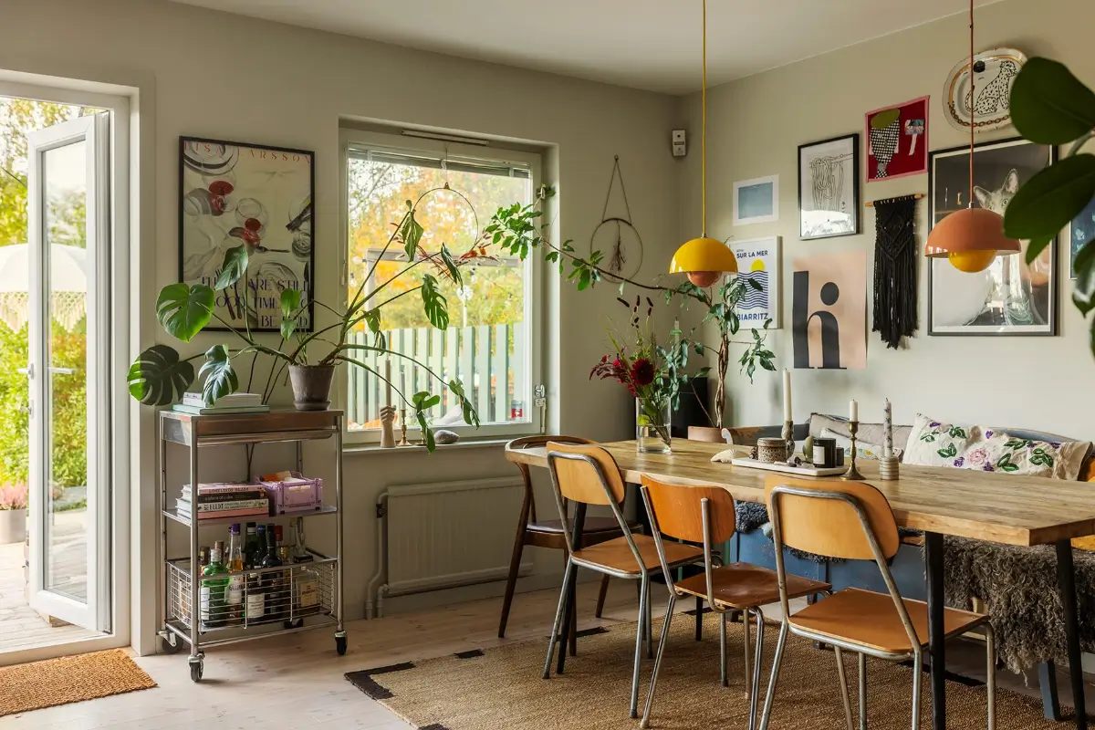 vintage chairs kitchen table