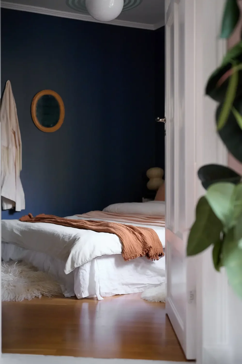 A Bright and Colorful 1930s Apartment in Stockholm 14 bedroom dark blue walls