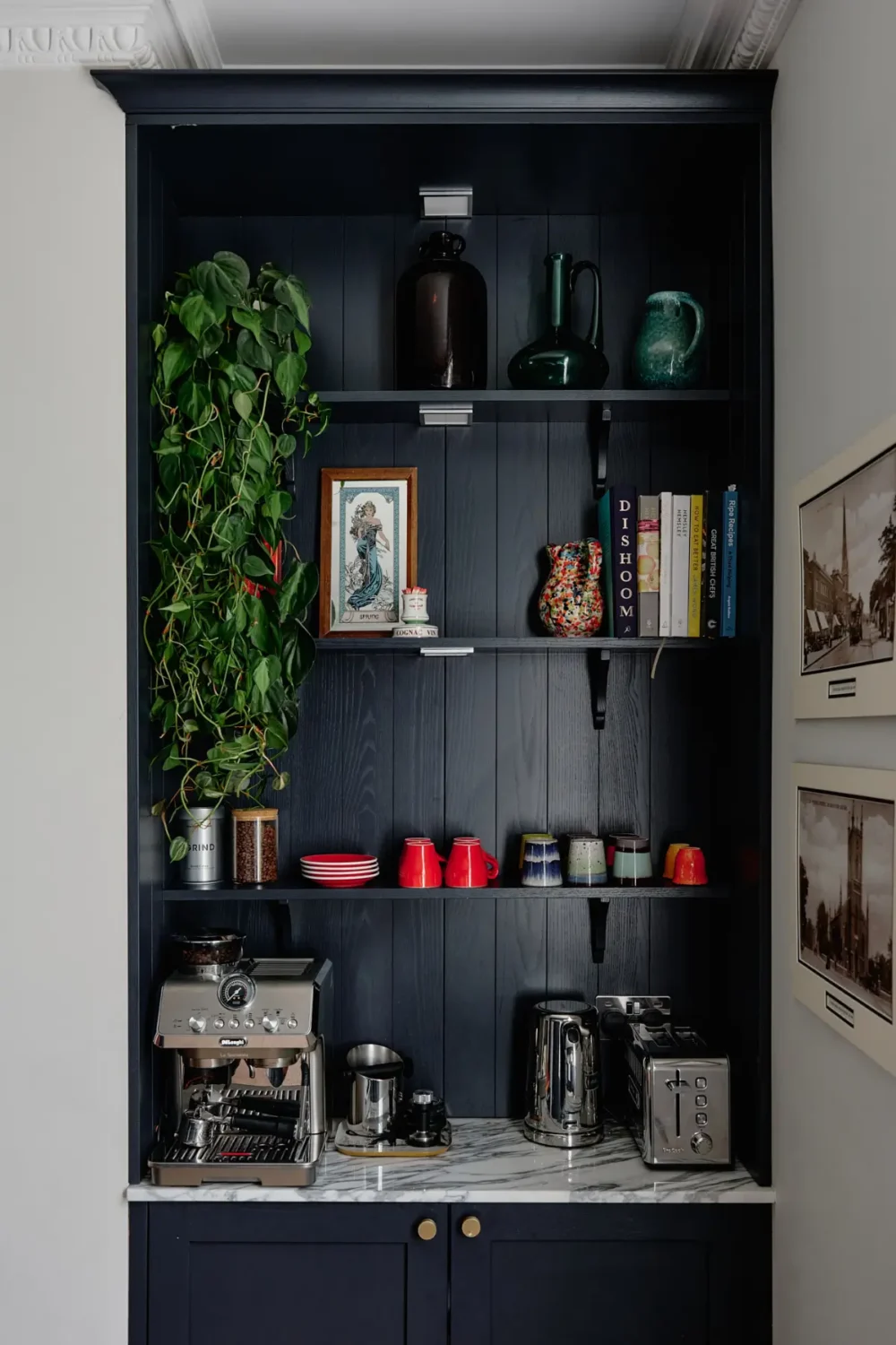 Navy-Blue Accents in a Stylish London Duplex Apartment 5 blue-tones-london-apartment-nordroom22