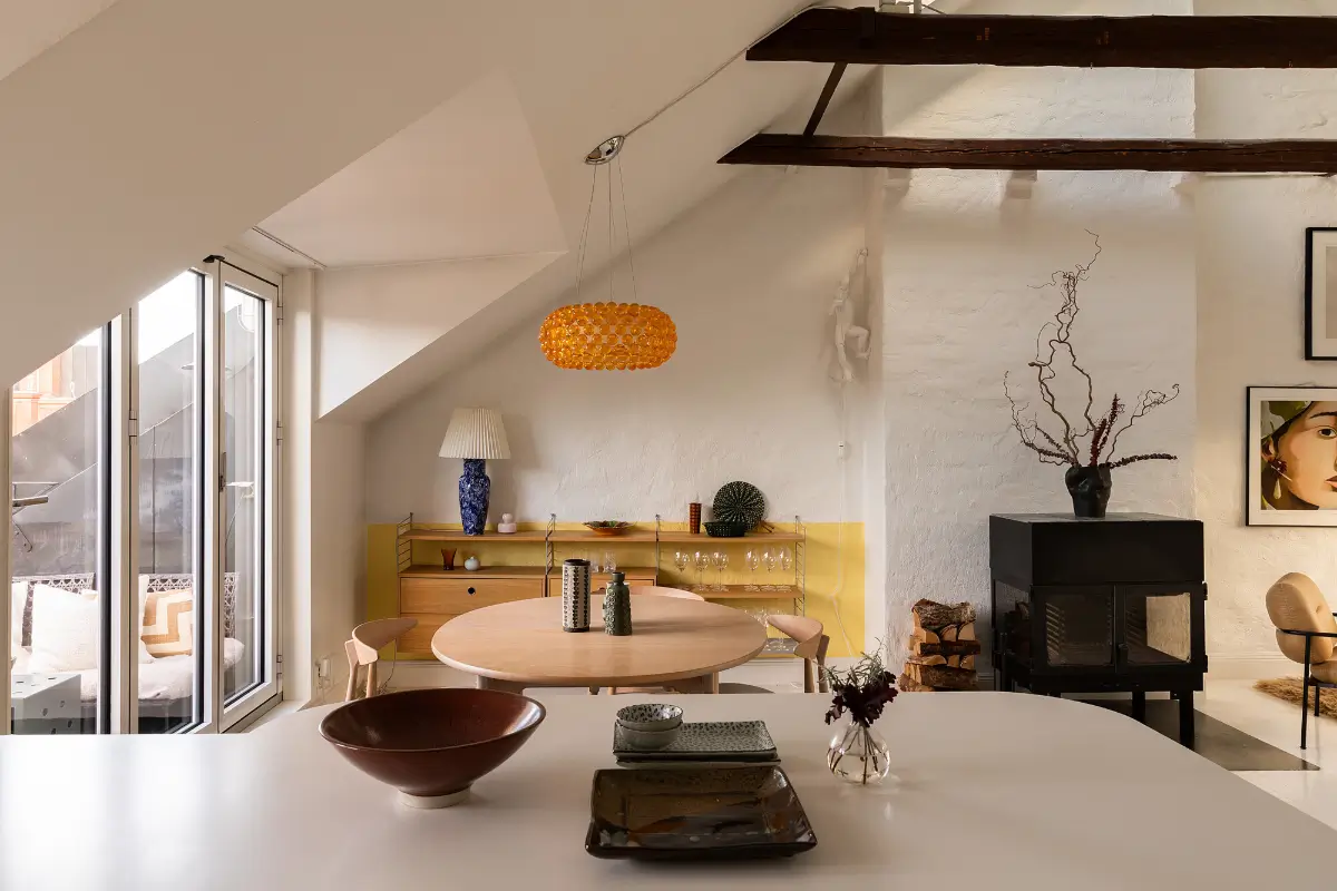 A Bright and Open-Plan Attic Apartment with Exposed Beams 16 bright-attic-apartment-stockholm-nordroom16