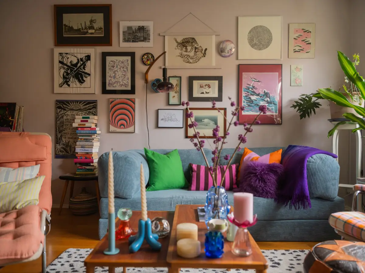 A Colorful 1950s Apartment with the Original Kitchen 2 colorful-1950s-apartment-stockholm-nordroom9