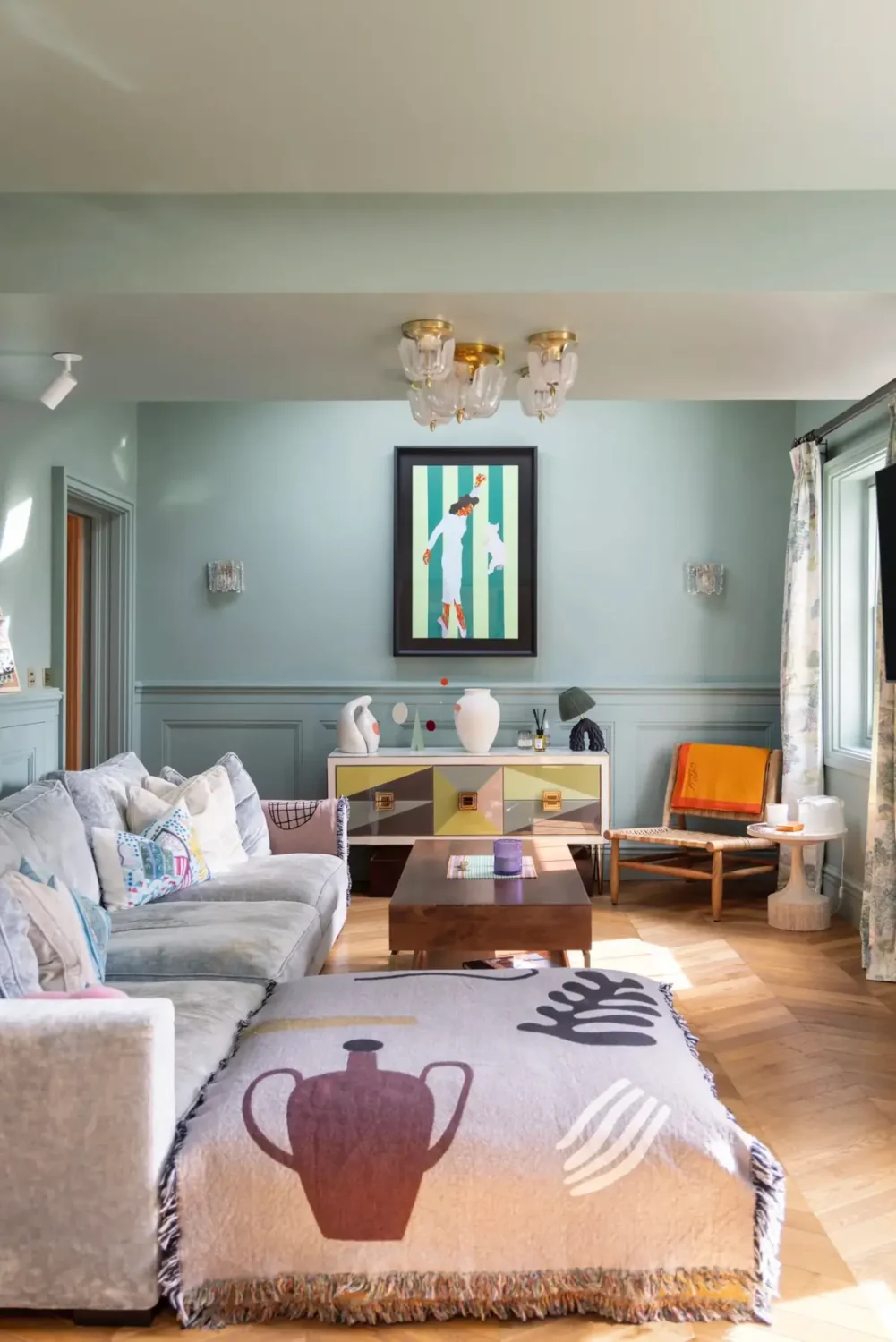 A Colorful Eclectic Victorian Penthouse Apartment in London 5 colorful-penthouse-apartment-london11