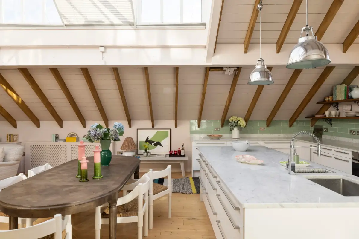 Soft Color Tones in a London Duplex Apartment with an Industrial Soul 3 exposed-beams-duplex-apartment-london-nordroom4
