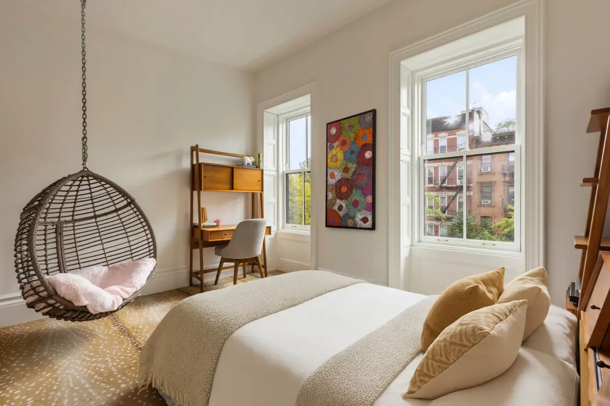 Lily Allen and David Harbour's Eclectic Brooklyn Townhouse is Listed For Sale 18 lily-allen-david-harbour-brooklyn-townhouse-for-sale-nordroom5