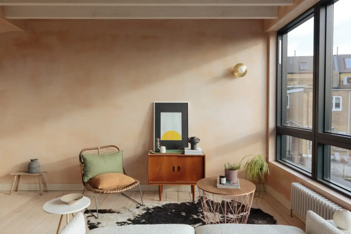 A Bright London Duplex Apartment in a Converted Victorian House 6 modern-duplex-apartment-plaster-walls-london-nordroom