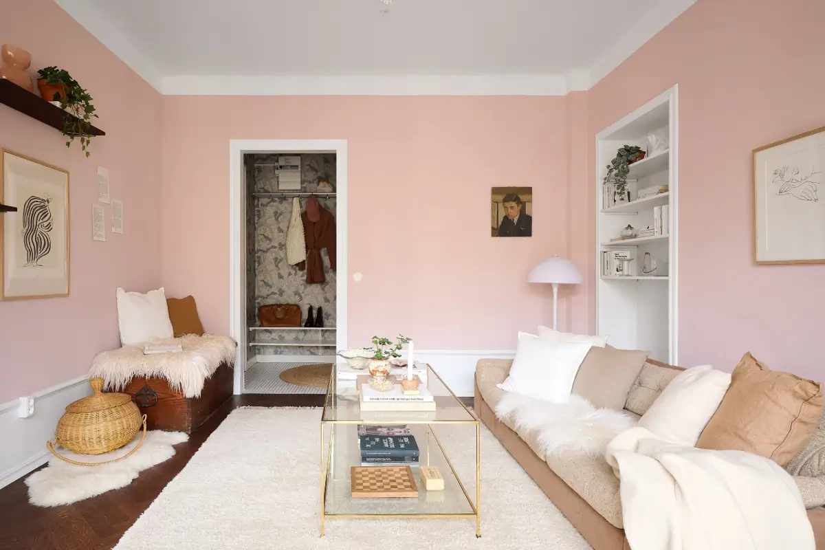 A Bright and Colorful 1930s Apartment in Stockholm 2 c