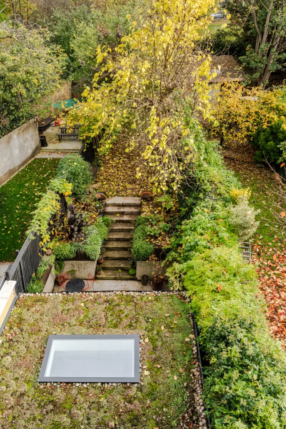 A Five-Storey Victorian Victorian Townhouse Blends Old with New 30 restored-extended-victorian-townhouse-london-nordroom1