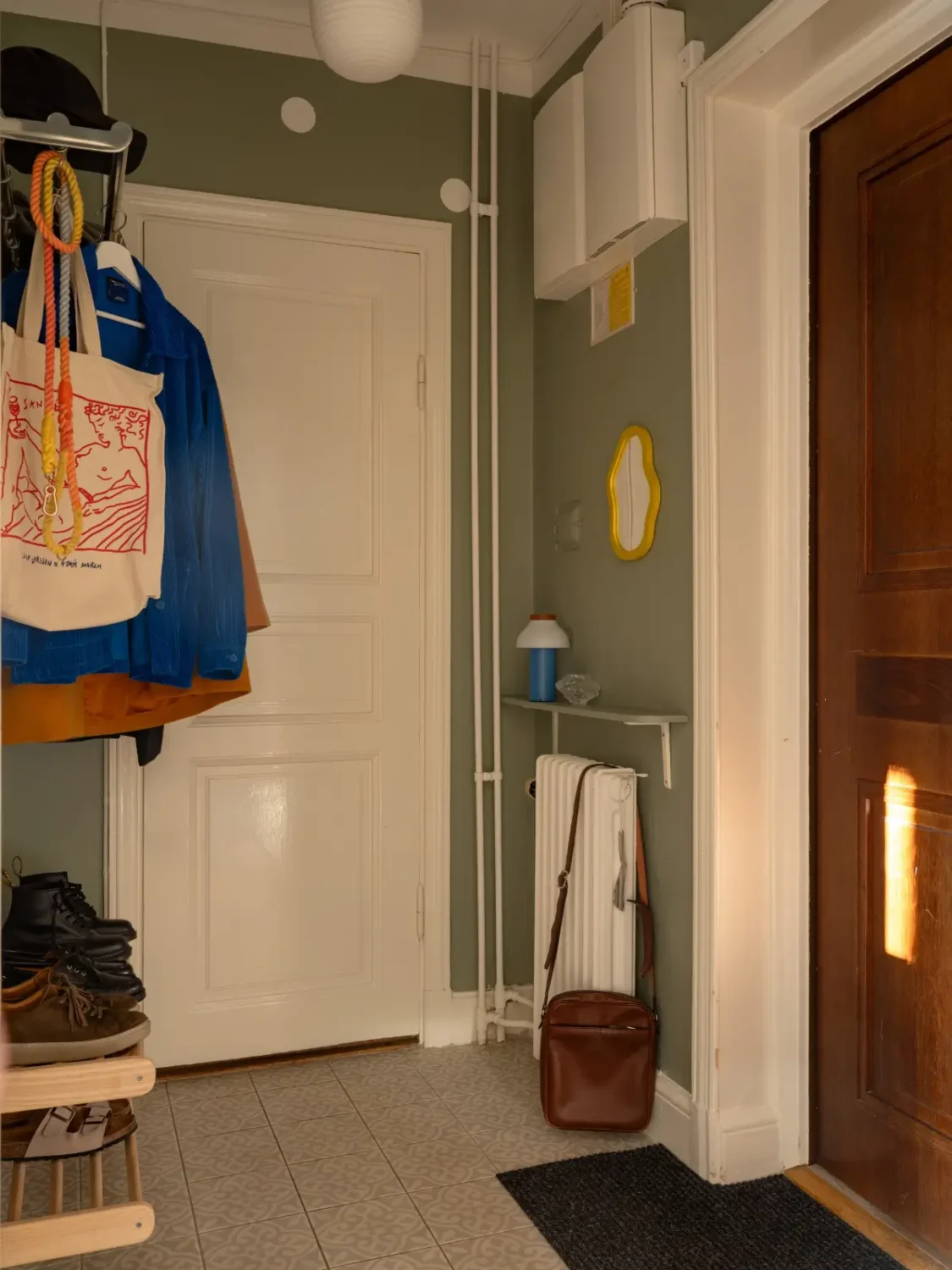 An Original Kitchen in a Small 1930s Apartment 26 small-1930s-apartment-stockholm-nordroom
