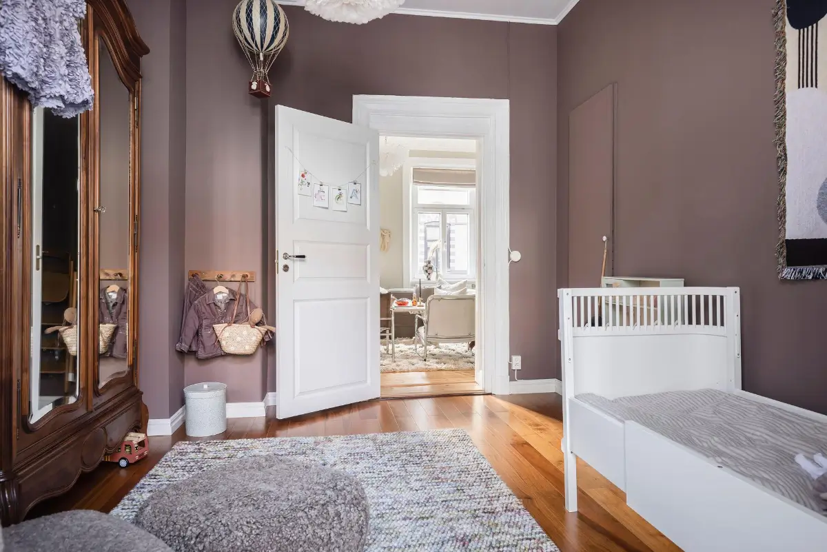A Social Open-Plan Living Space in a Cozy 19th Century Apartment 26 tasteful-19th-century-swedish-apartment-nordroom10