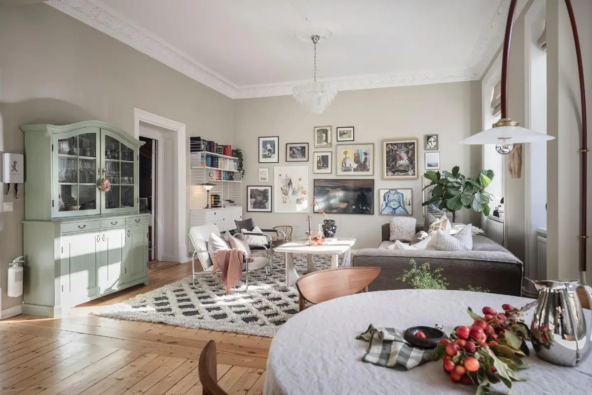 A Social Open-Plan Living Space in a Cozy 19th Century Apartment 18 tasteful-19th-century-swedish-apartment-nordroom17