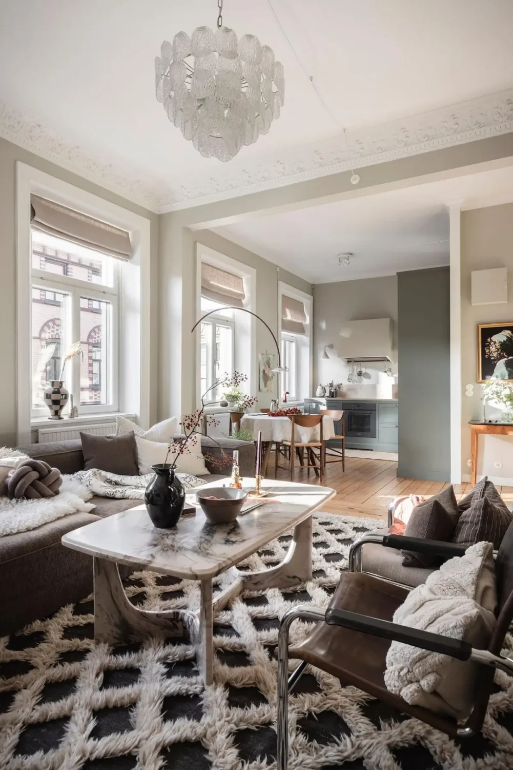 A Social Open-Plan Living Space in a Cozy 19th Century Apartment 9 tasteful-19th-century-swedish-apartment-nordroom25
