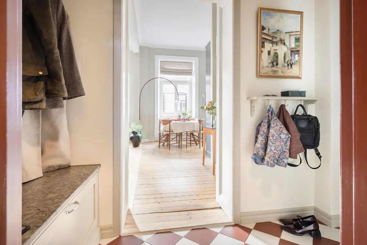A Social Open-Plan Living Space in a Cozy 19th Century Apartment 38 tasteful-19th-century-swedish-apartment-nordroom34