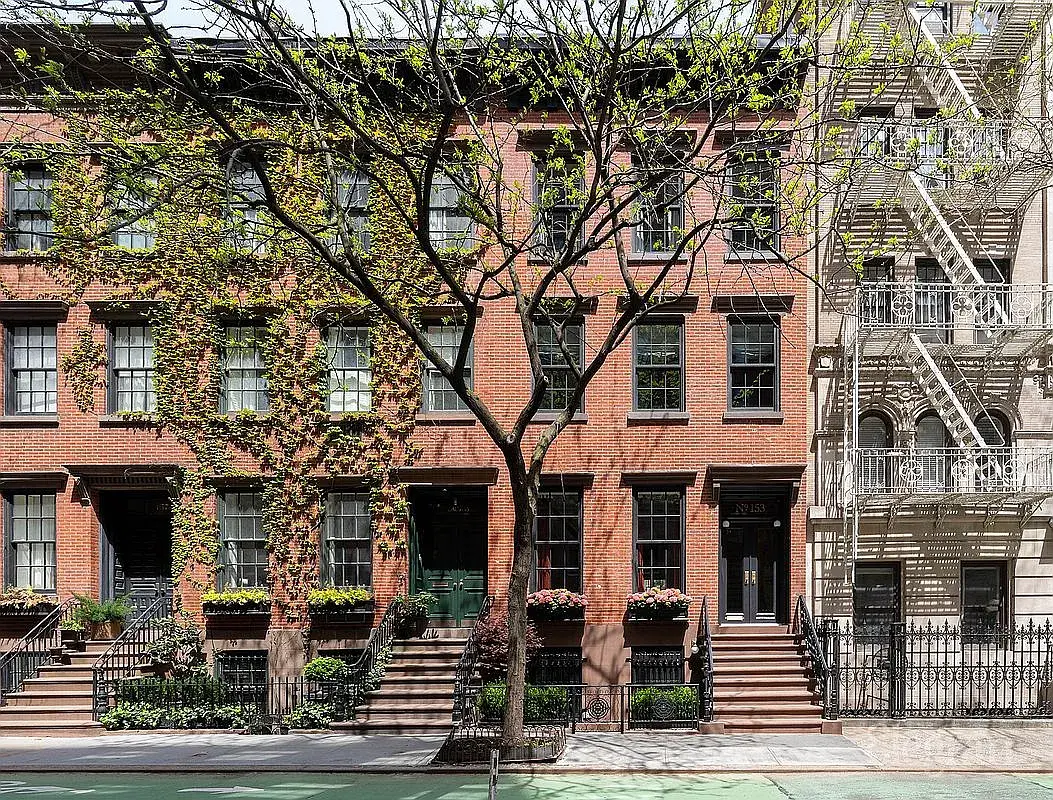Homes Could Be Affordable Again in 20 Major U.S. Cities by the End of 2026 2 townhouse-most-expensive-real-estate-listings-new-york-november-2025-nordroom11