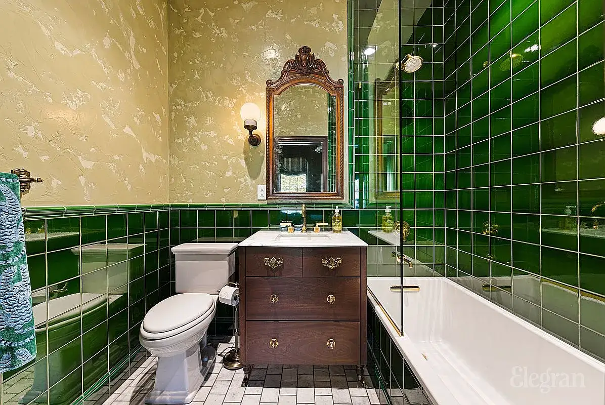 The 10 Most Expensive New York Real Estate Listings in November 2025 33 townhouse-most-expensive-real-estate-listings-new-york-november-2025-nordroom9
