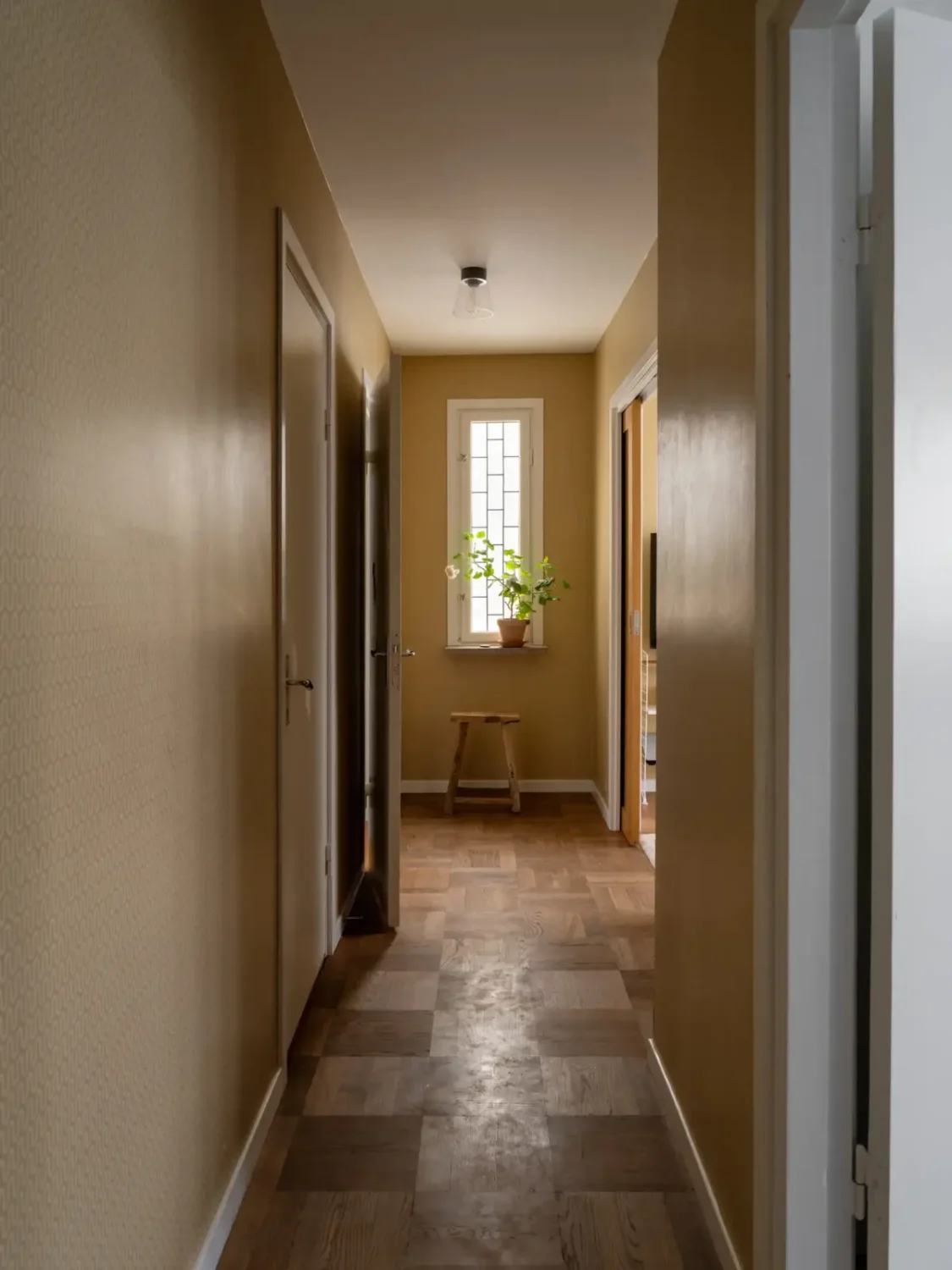 A Well-Preserved 1940s Townhouse Designed by Sweden's First Female Architect 29 c