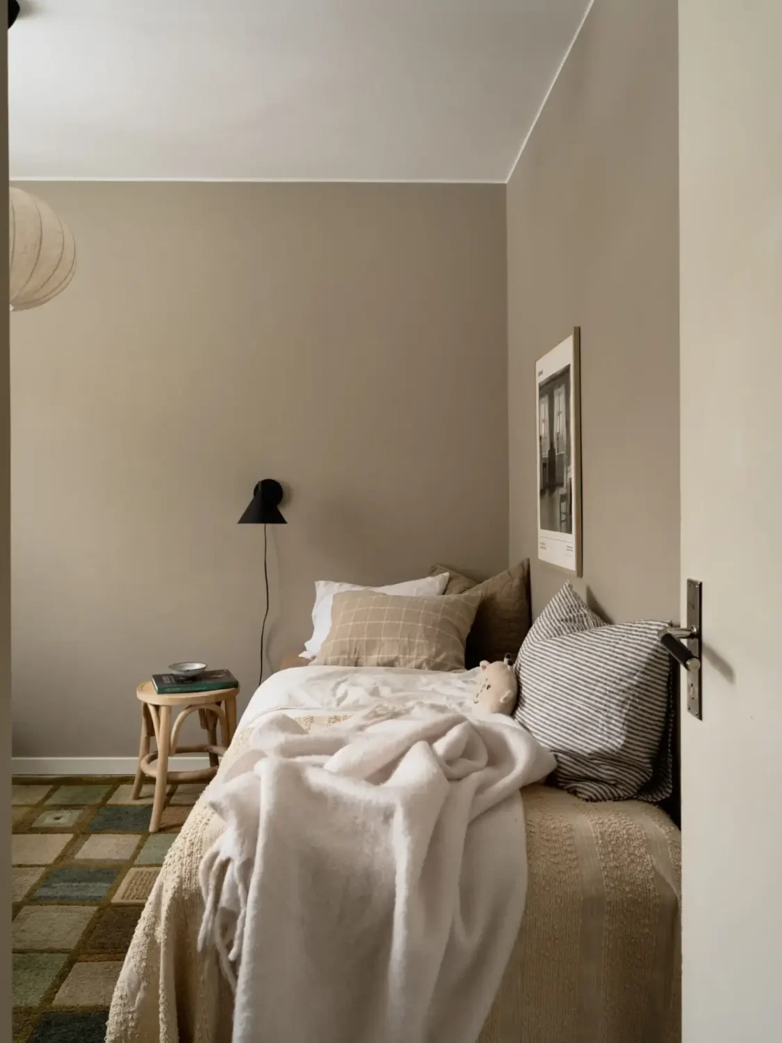 A Well-Preserved 1940s Townhouse Designed by Sweden's First Female Architect 44 well-preserved-1940s-terrace-house-sweden46