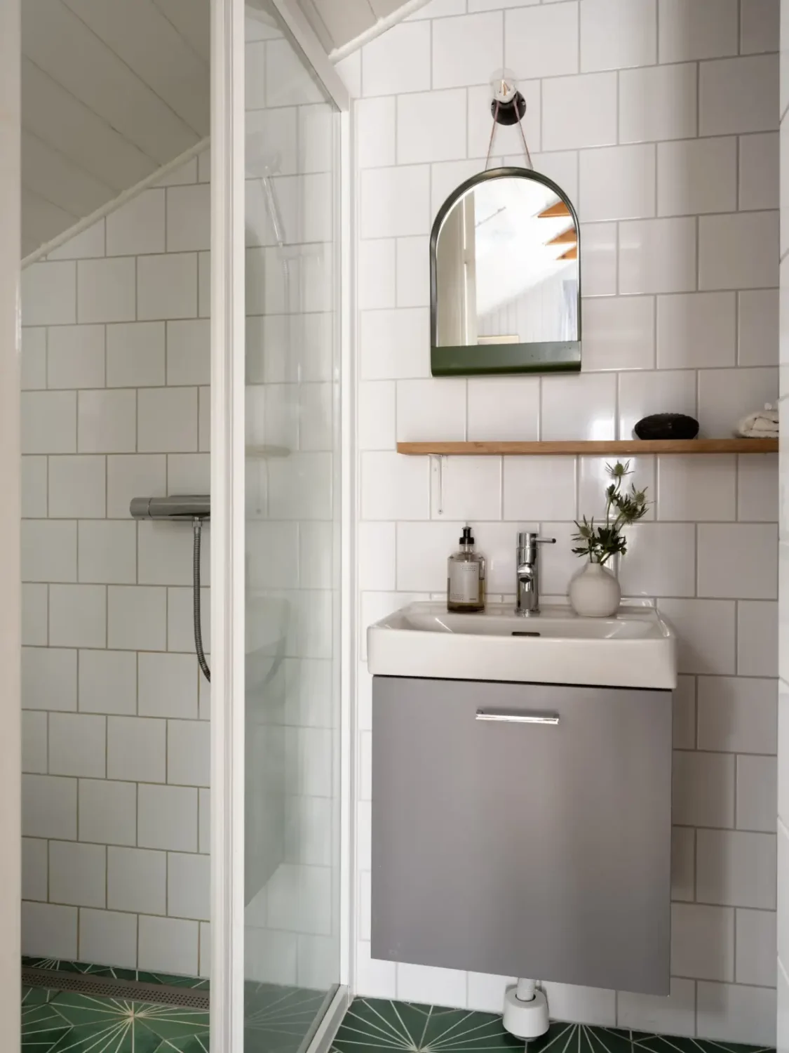 A Well-Preserved 1940s Townhouse Designed by Sweden's First Female Architect 57 well-preserved-1940s-terrace-house-sweden59