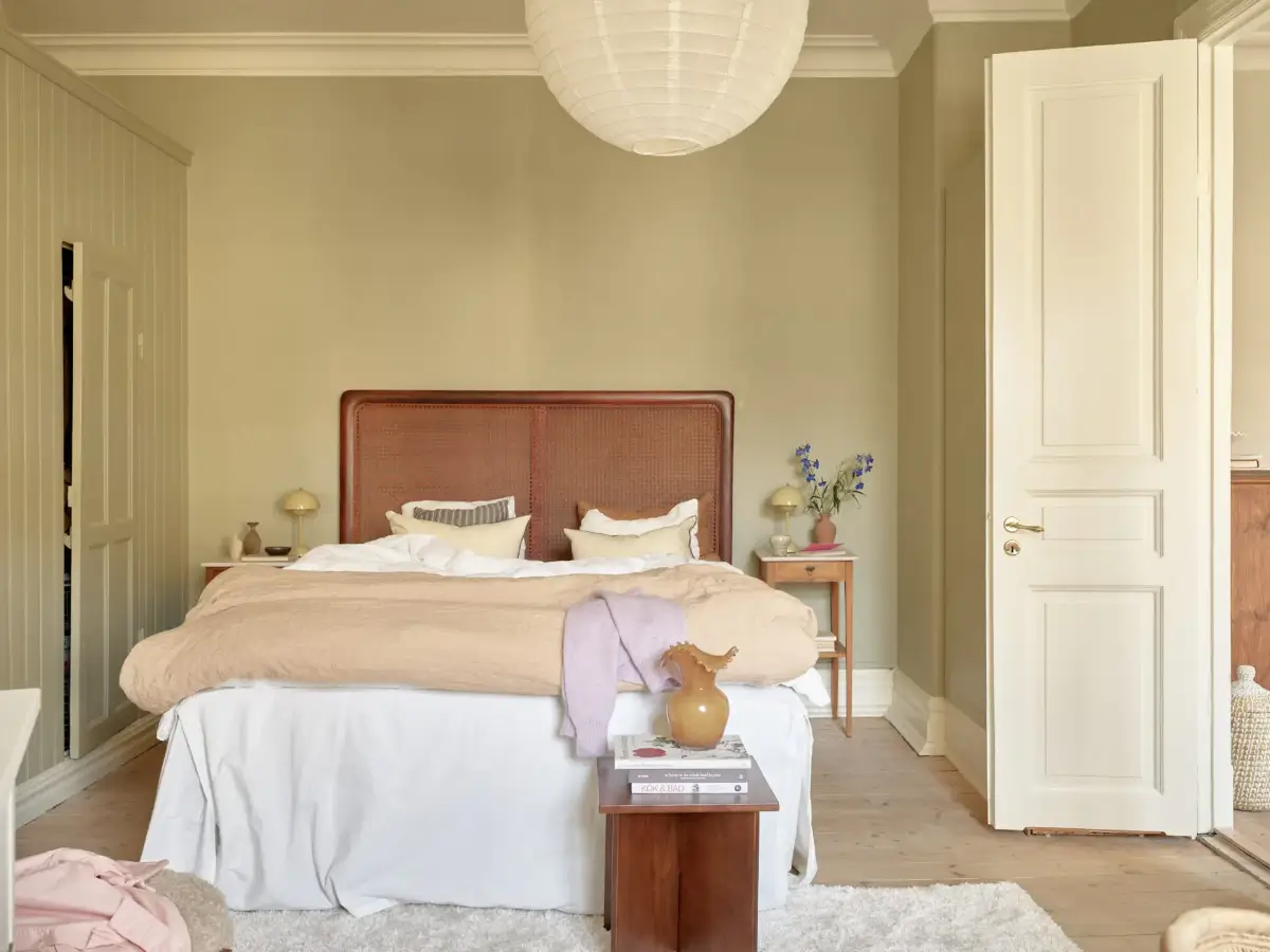 A Cozy and Light Early 20th-Century Apartment in Gothenburg 8 charming-scandinavian-apartment-nordroom