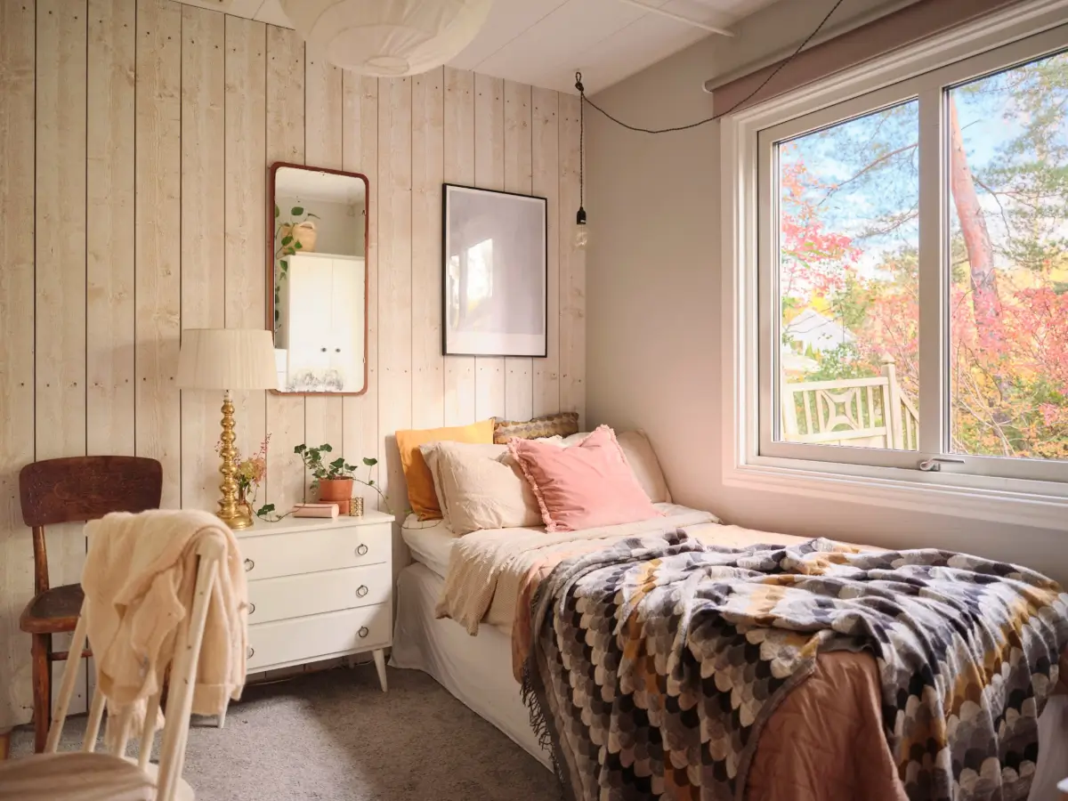 A Charming 1950s Family Home with a Lovely Garden 23 cozy-1950s-family-home-sweden-nordroom
