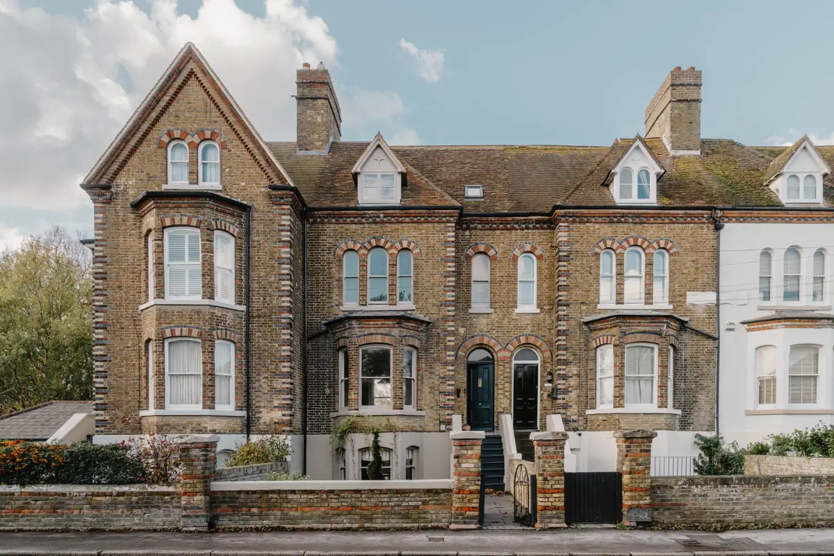 Warm, Earthy Colors in a Renovated Early 20th Century Family Home 1 early-20th-century-family-home-england