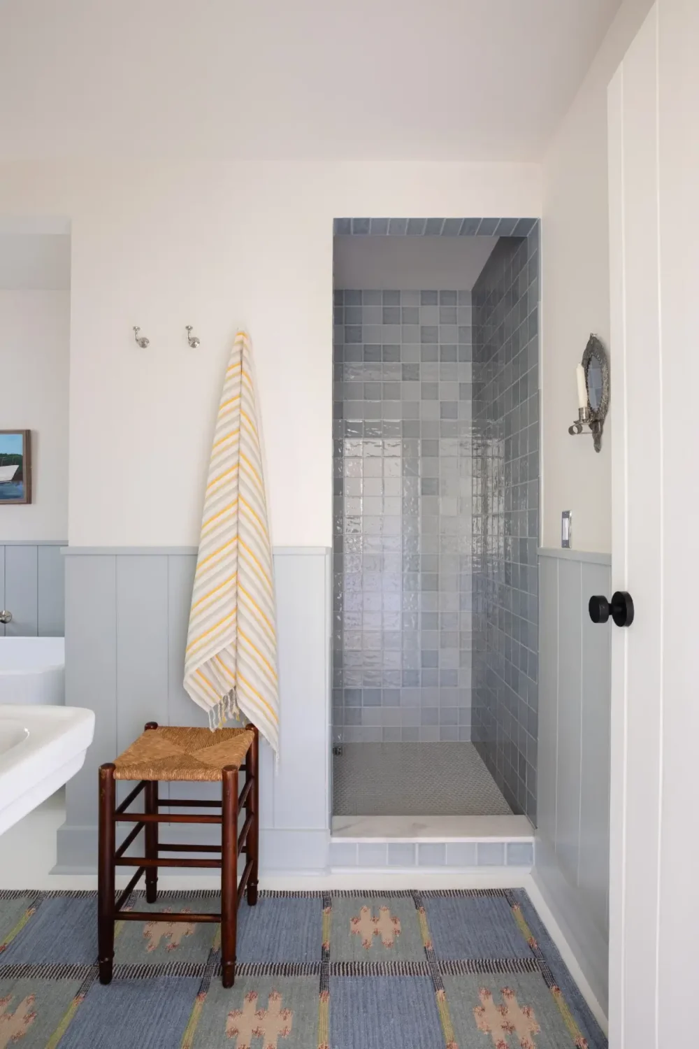 A Renovated Mid-Century Retreat in the Hudson Valley 21 late-1940s-renovated-cottage-new-york