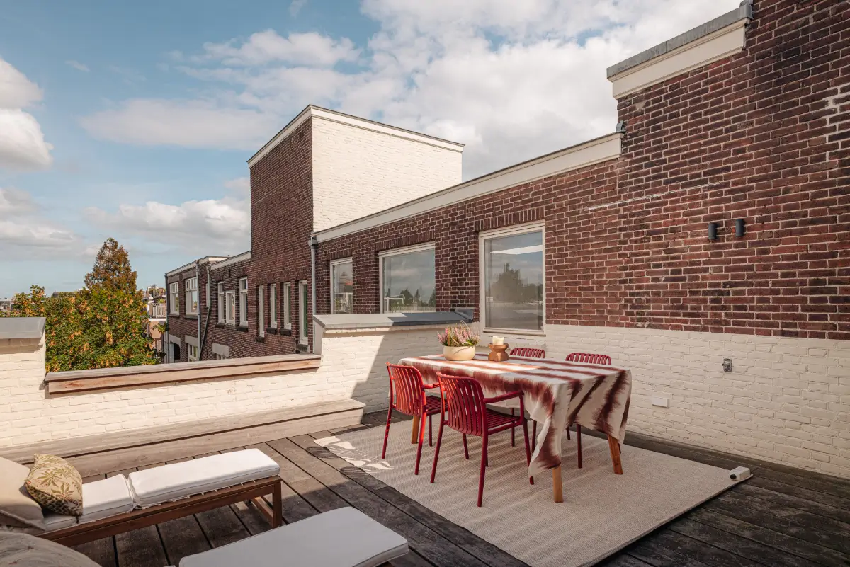 Heritage, Elegance, and Modern Luxury in a Grand Amsterdam Duplex 24 luxurious-duplex-apartment-amsterdam
