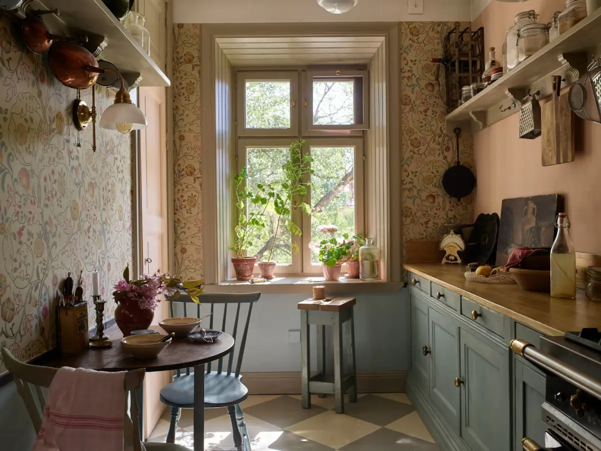 Trend Alert: The 'Soft Kitchen' is 2026's Coziest Interior Trend and It's Here to Stay 22 romantic-vintage-apartment-period-details-wallpaper-stockholm-nordroom