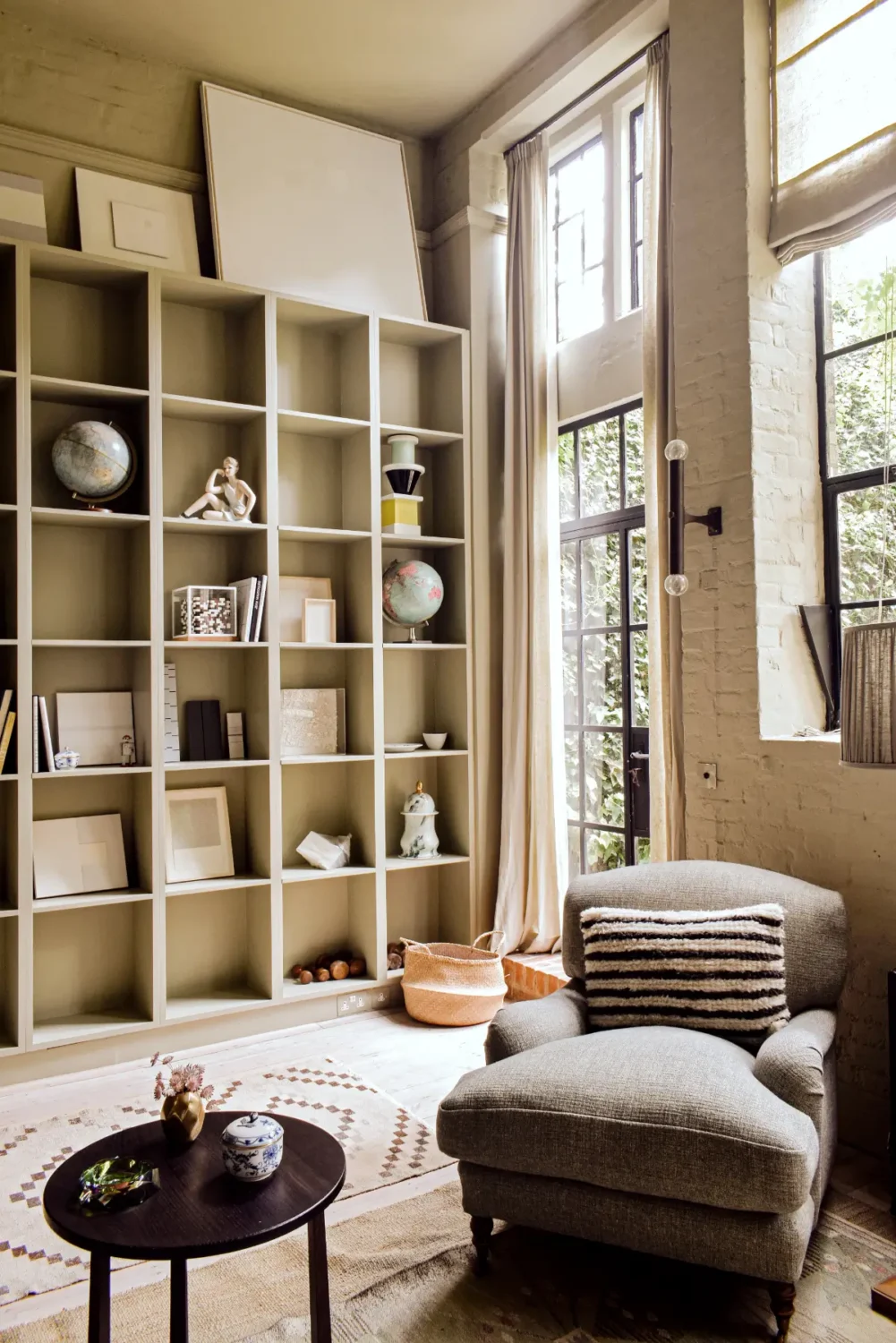 Best of 2025: Bedrooms 32 split-level-apartment-school-conversion-london