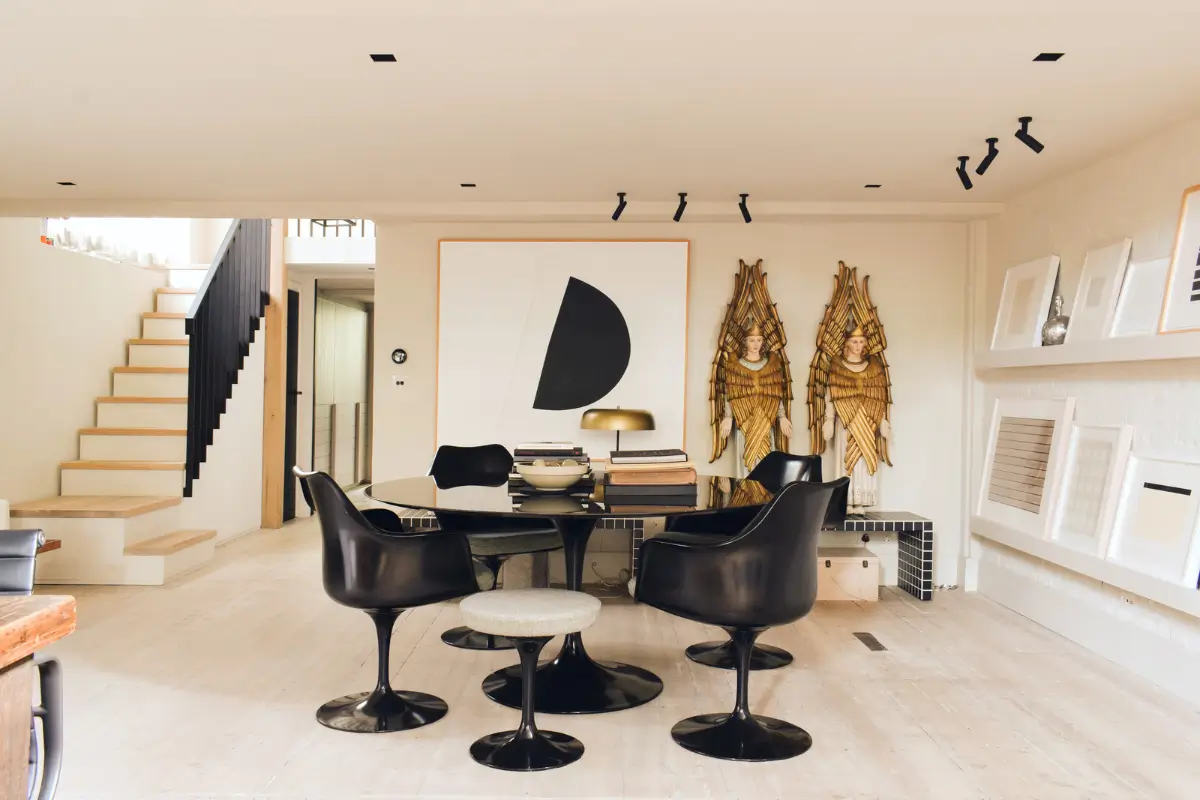 A Spectacular Split-Level Apartment in Vauxhall's Former Art School 9 split-level-apartment-school-conversion-london