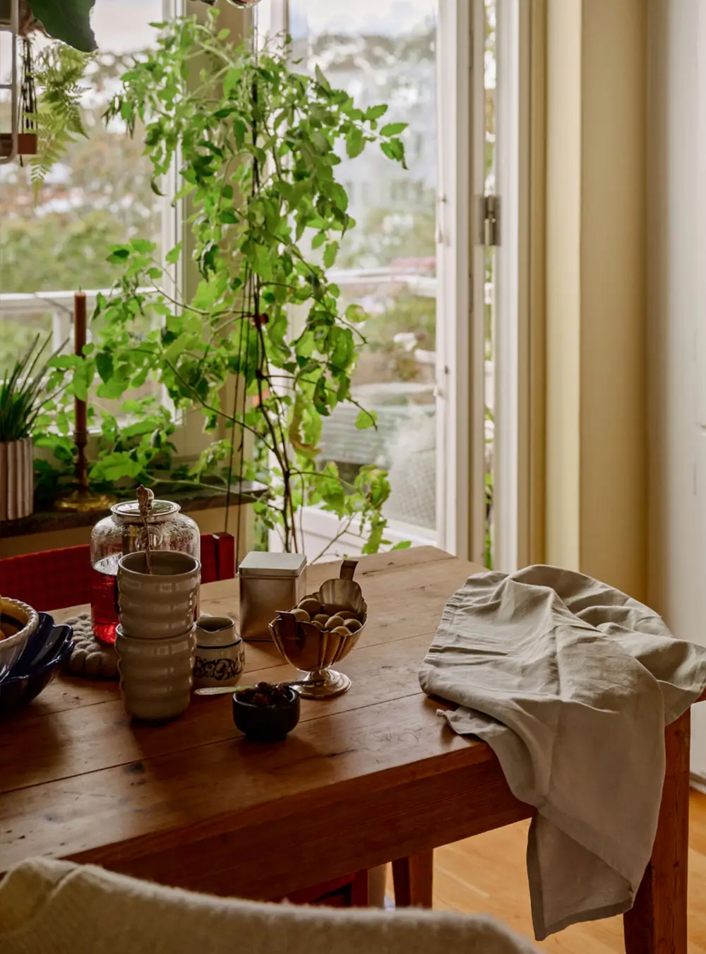 Light Rooms and the Original Kitchen in a 1950s Apartment 13 beige-interiors-1950s-apartment-stockholm-nordroom
