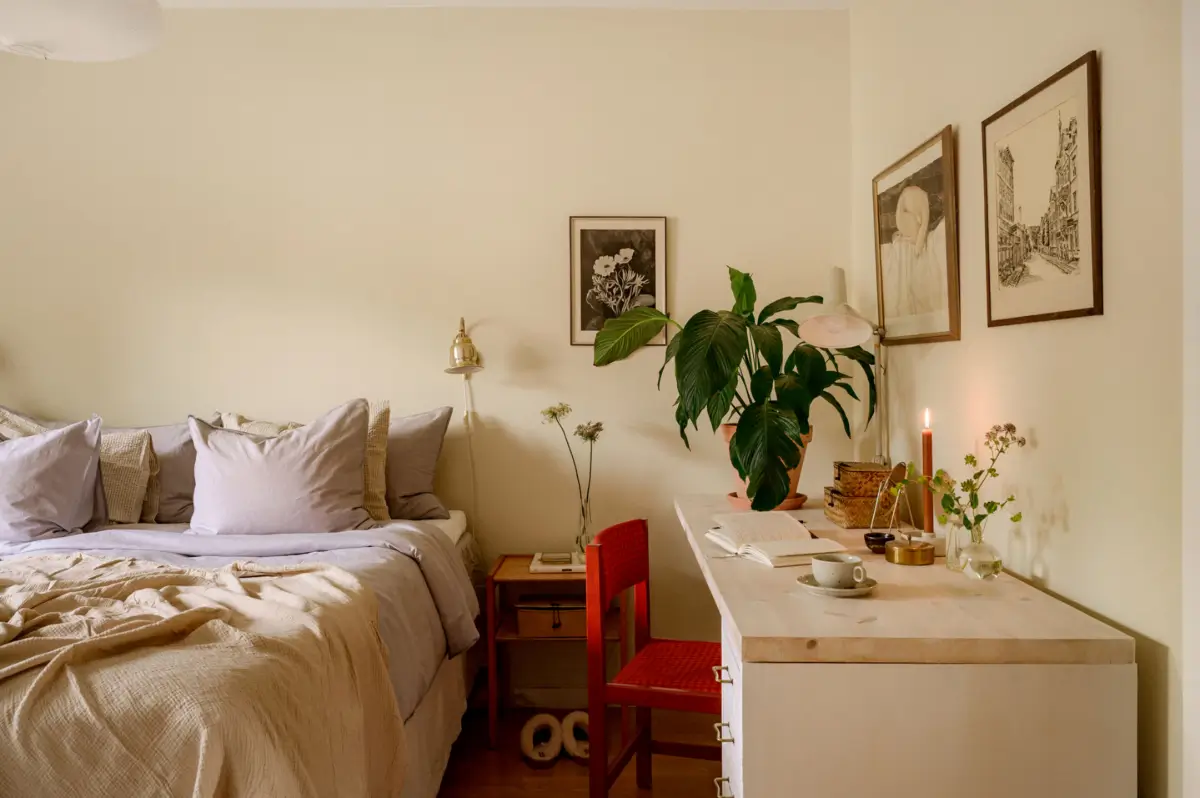 Light Rooms and the Original Kitchen in a 1950s Apartment 22 beige-interiors-1950s-apartment-stockholm-nordroom