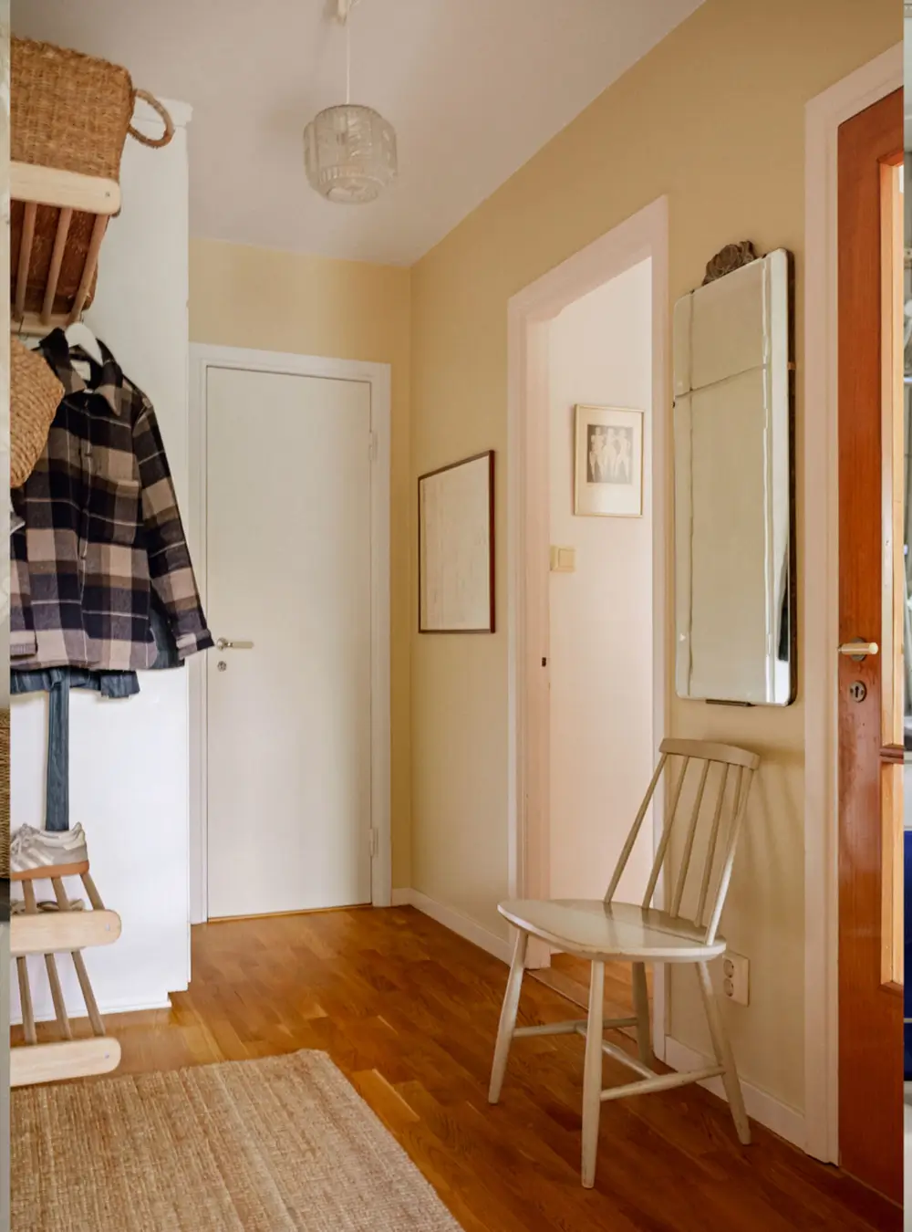 Light Rooms and the Original Kitchen in a 1950s Apartment 28 beige-interiors-1950s-apartment-stockholm-nordroom