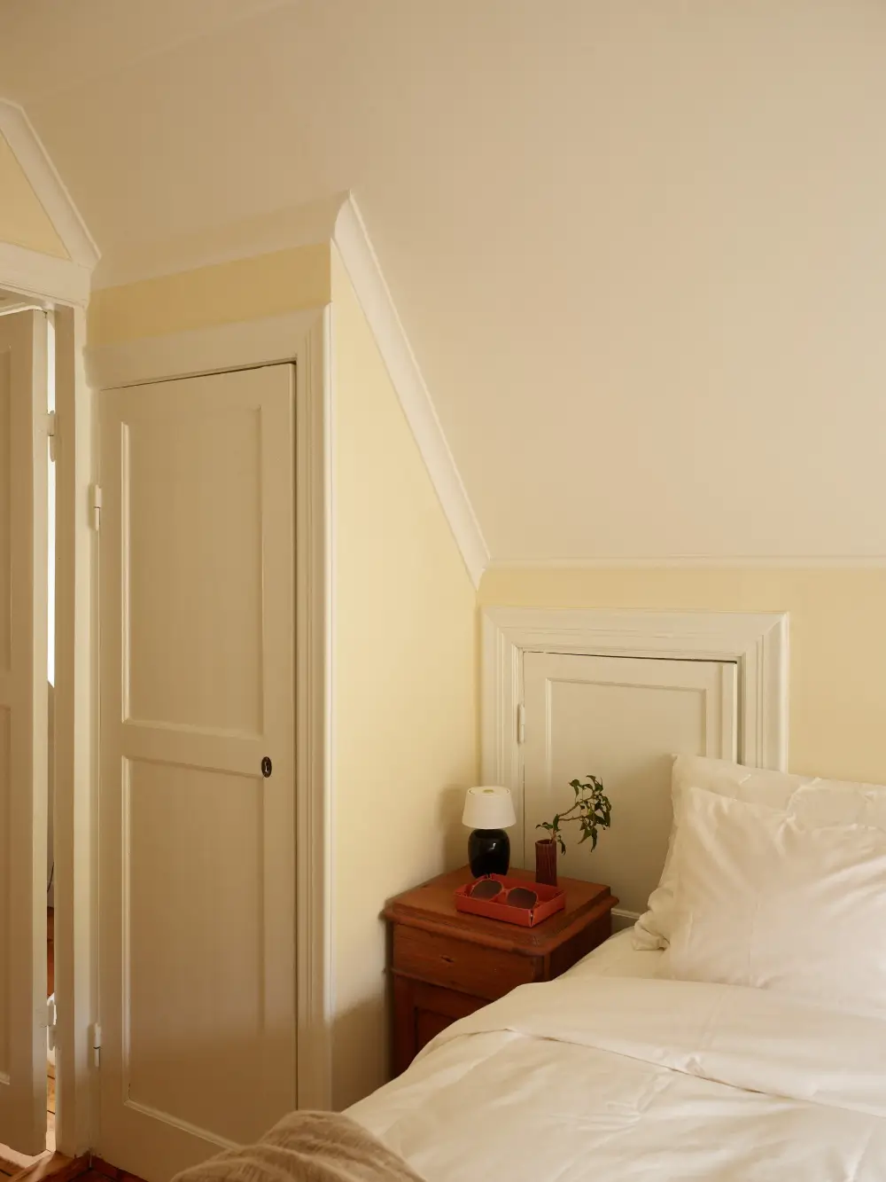 Warm Yellow Walls in a Charming 1920s House in Stockholm 27 beige-yellow-interiors-small-villa-sweden-nordroom