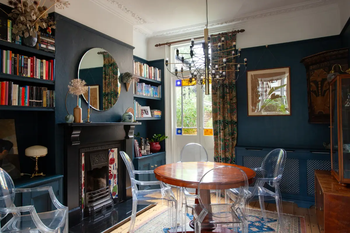 A Victorian London Home with Colorful Living Spaces and a Lush Garden 4 colorful-living-spaces-london-victorian-house
