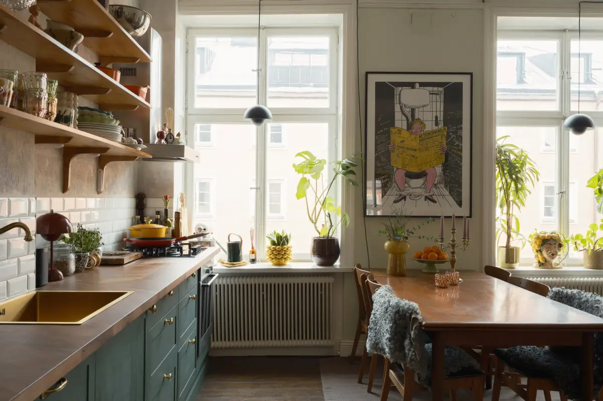 Ochre-Yellow Color Accents in a Cozy Turn-of-the-Century Apartment 6 cozy-turn-of-the-century-apartment-stockholm
