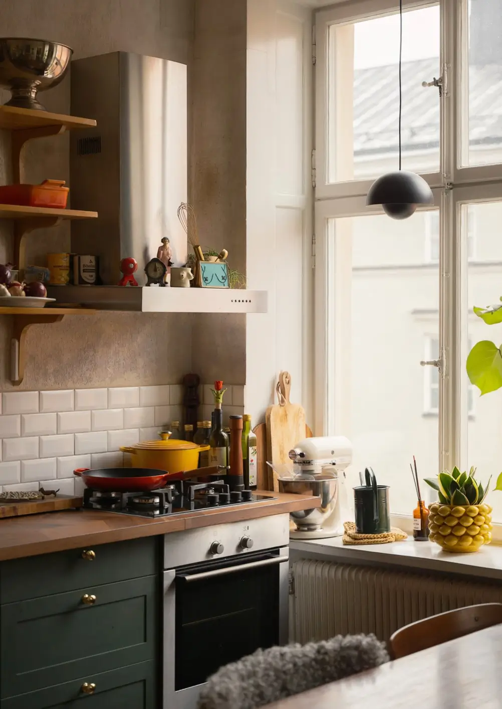 Ochre-Yellow Color Accents in a Cozy Turn-of-the-Century Apartment 7 cozy-turn-of-the-century-apartment-stockholm