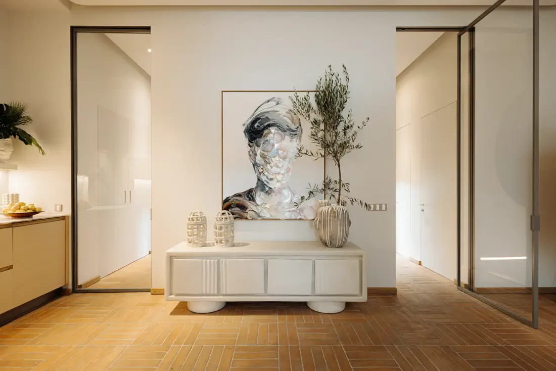A Modern Amsterdam Townhouse with Huge Windows and a Sculptural Staircase 10 luxurious-modern-townhouse-amsterdam